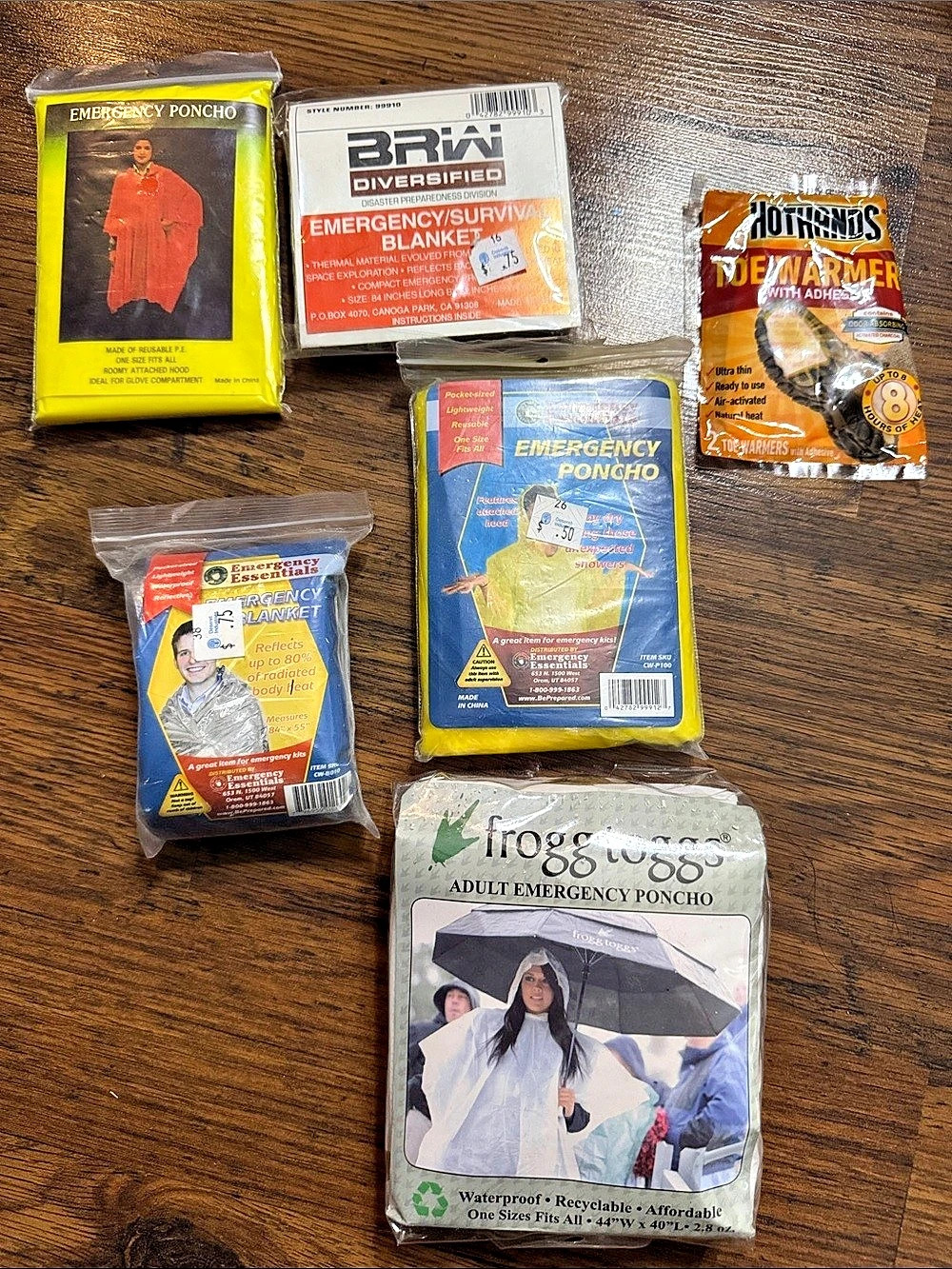 frogg toggs Adult Emergency Poncho & Survival Gear Bundle